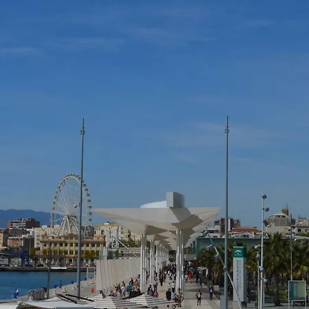 Homely Plaza Montano Apartment Malaga