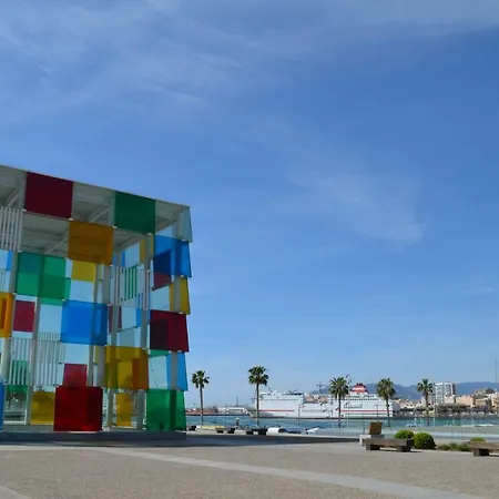 Homely Plaza Montano Malaga