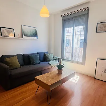 Appartamento Homely Plaza Montano *